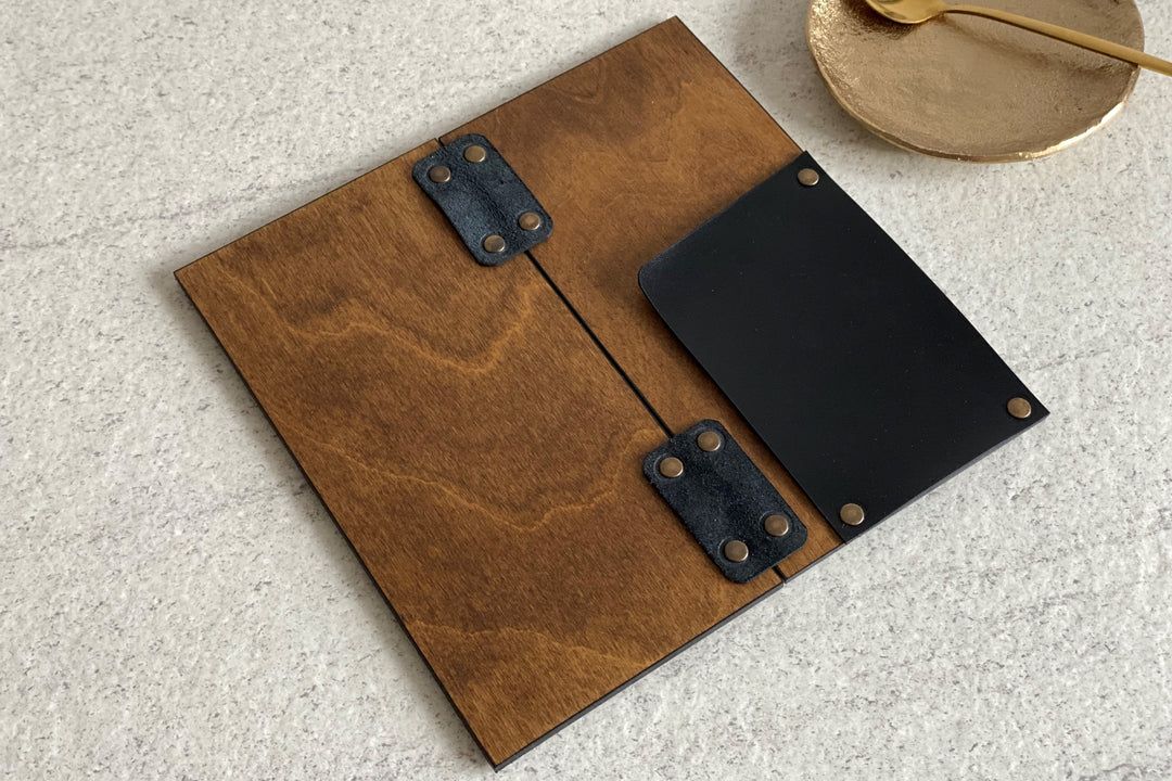 Leather & Wood Check Presenter: Restaurant Bill Holder