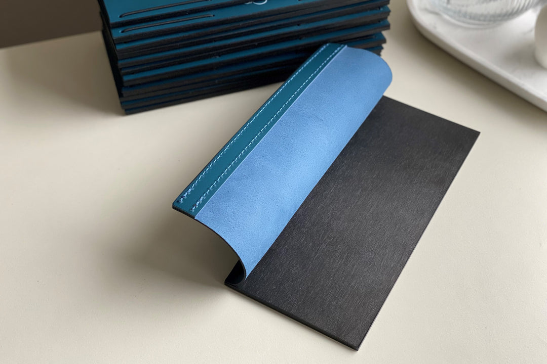 Leather Menu Folder: Custom Restaurant Menu Book, Wine List