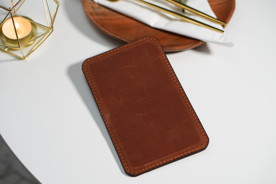 Vintage Leather Check Presenter: Embossed Bill Holder for Restaurant