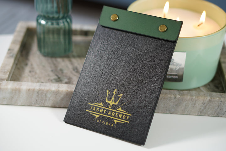 Custom Leather Menu Cover: Wooden Restaurant Menu Holder
