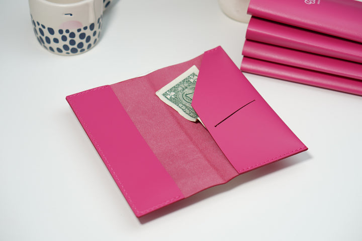 Personalized Leather Guest Check Holder: Custom Restaurant Bill Presenter