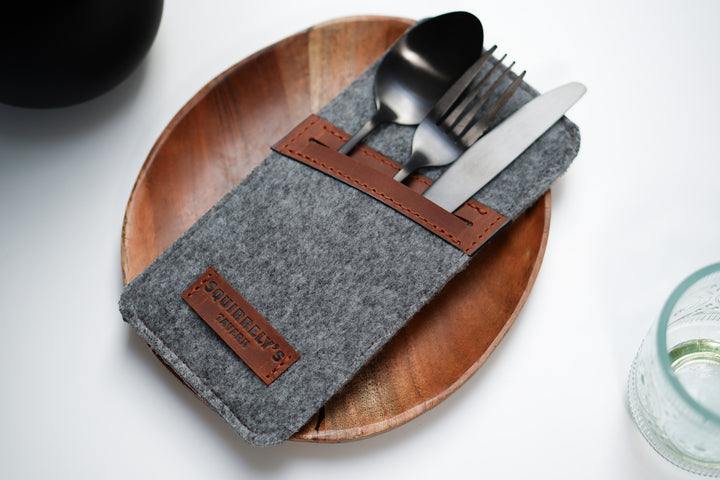 Personalized Leather & Felt Cutlery Pouch – Elegant Organization for Your Dining Experience