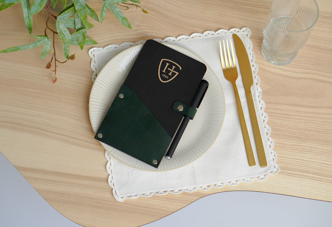 Custom Wood Guest Check Book: Personalized Restaurant Bill Holder