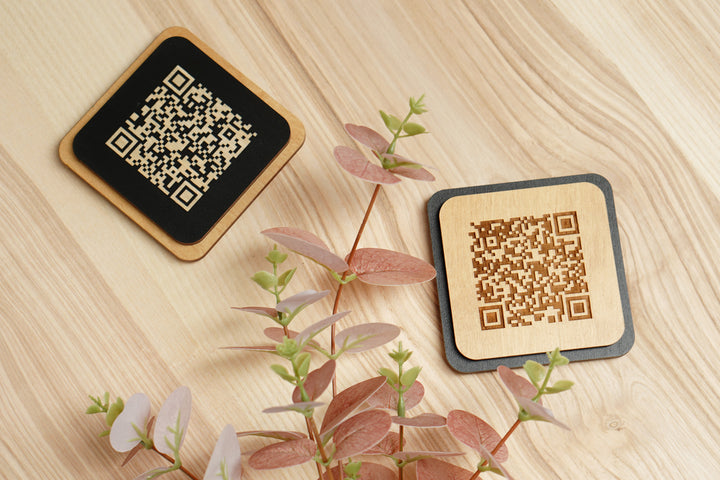 Engraved Wooden QR Code Menu Sign: Personalized Restaurant Table Menu