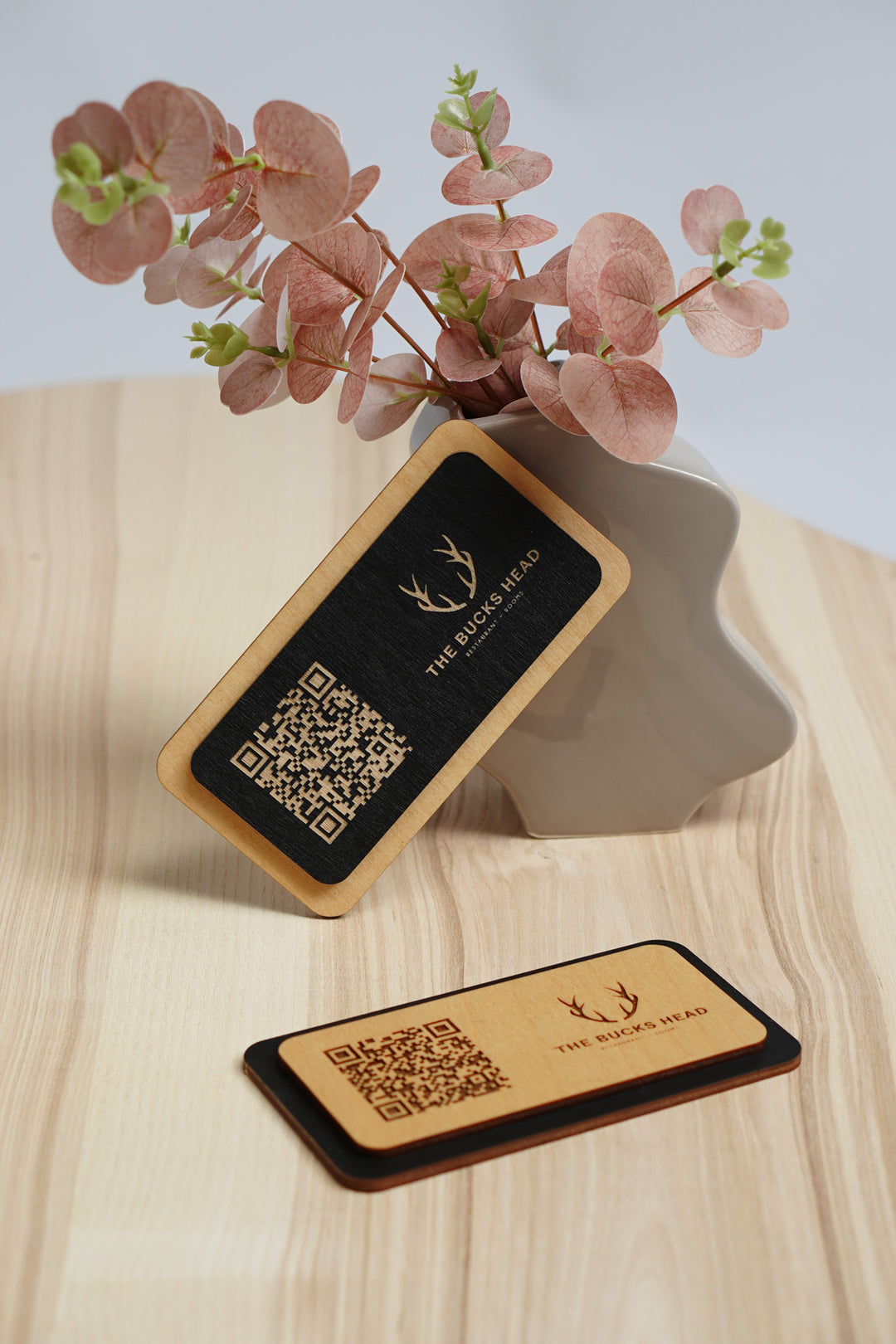 Personalized Wooden QR Code Menu Holder: Restaurant Table Sign