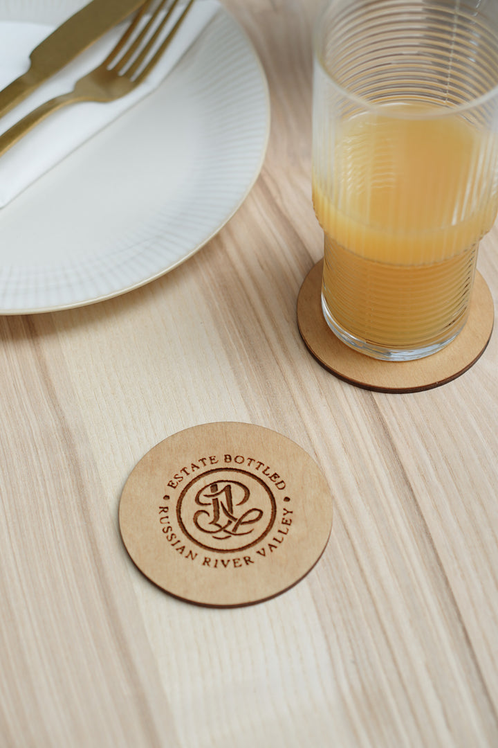 Personalized Wooden QR Code Menu Sign: Restaurant Tabletop Display