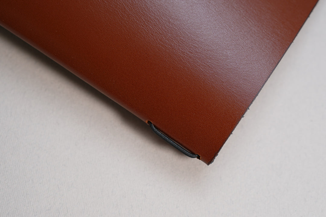 Embossed Logo Leather Menu Folder: Customized Restaurant Menu