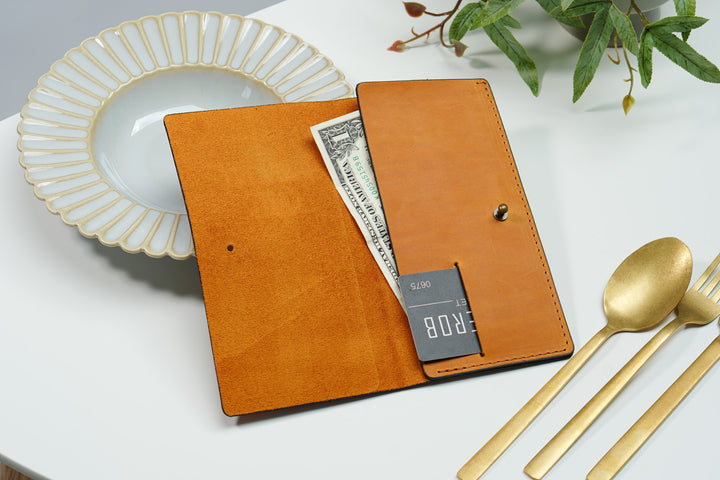 Personalized Leather Check Holder: Restaurant Bill Presenter