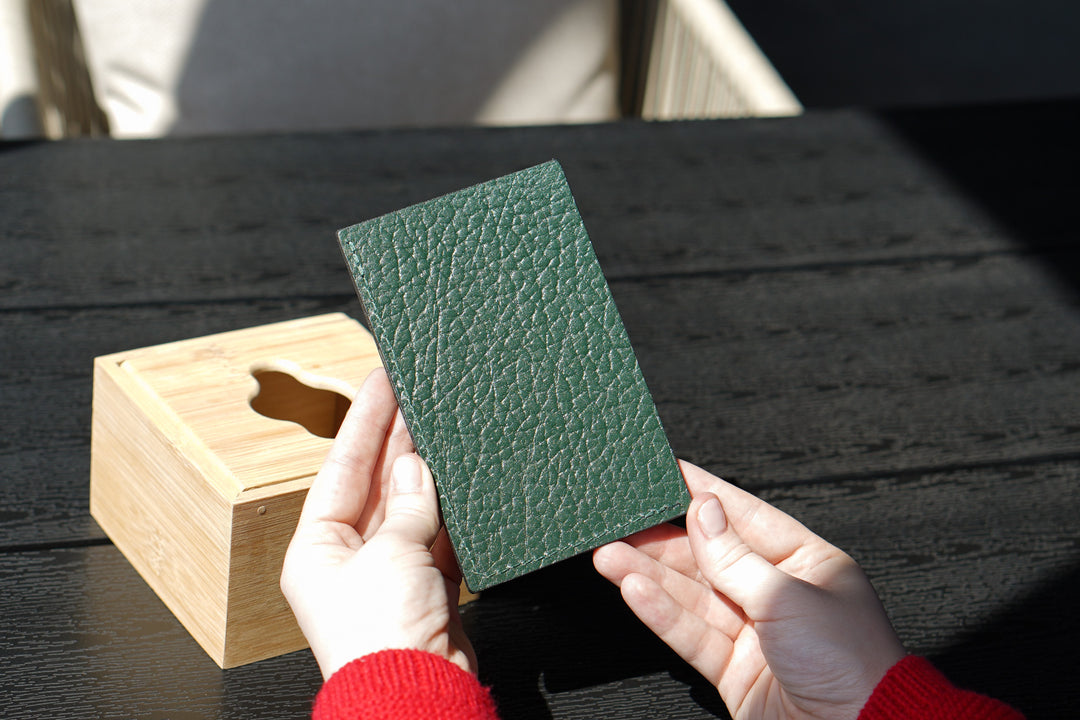 Leather Check Holder, Waitress Check Presenter for Restaurant