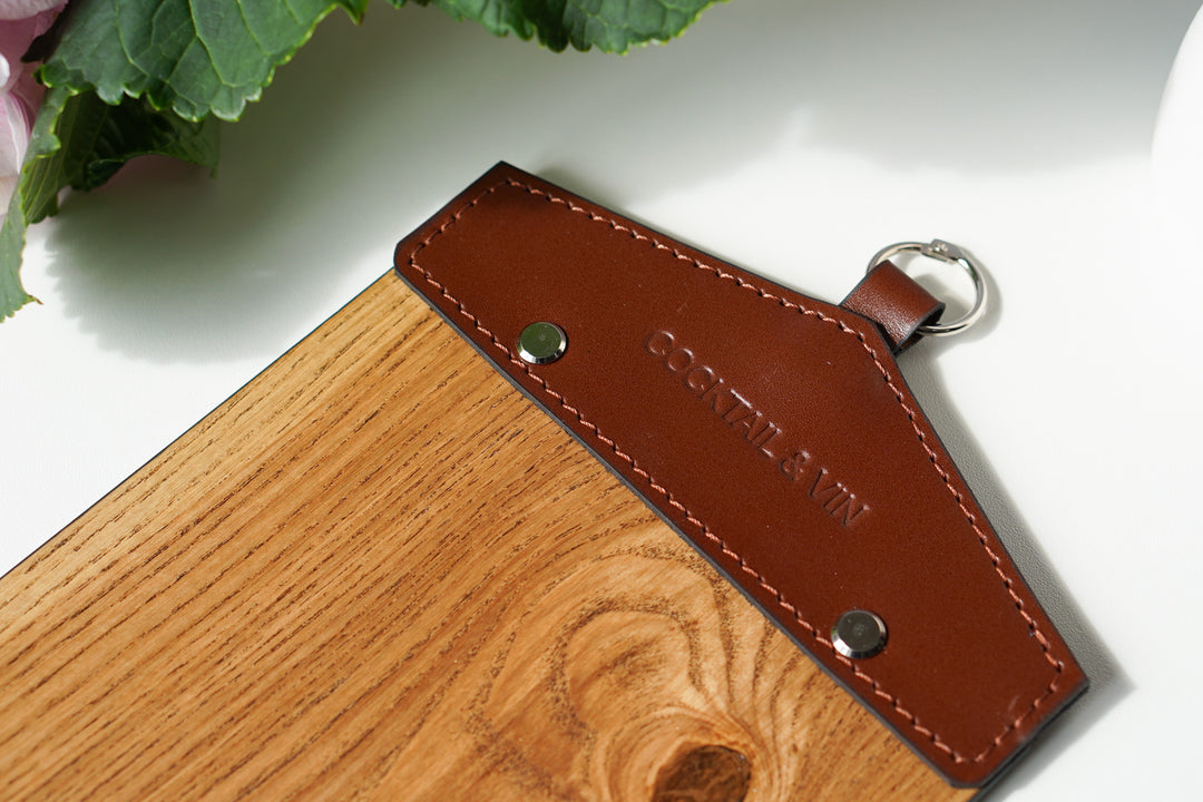Ashwood Menu Board: Leather Menu Holder