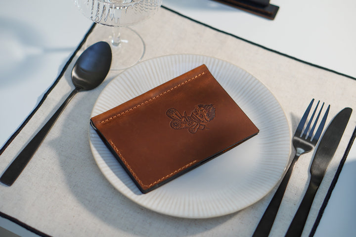 Custom Vintage Leather Check Presenter with Clip: Embossed Bill Holder