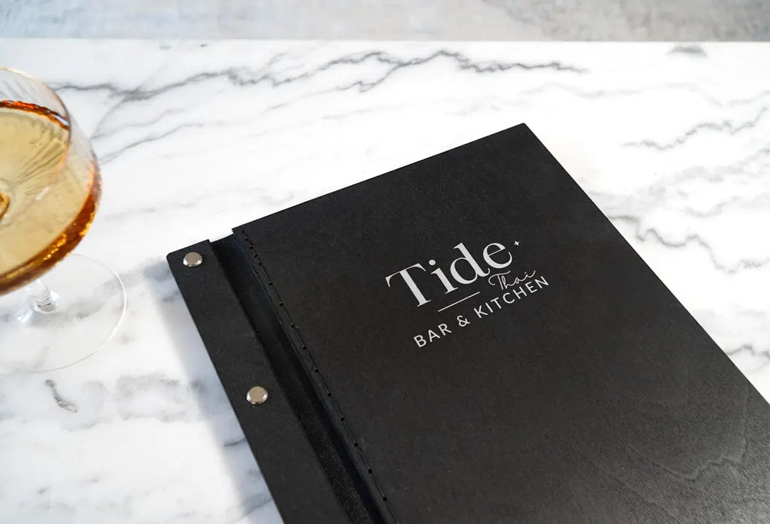 Custom Leather Menu Cover: Wooden Restaurant Menu Holder